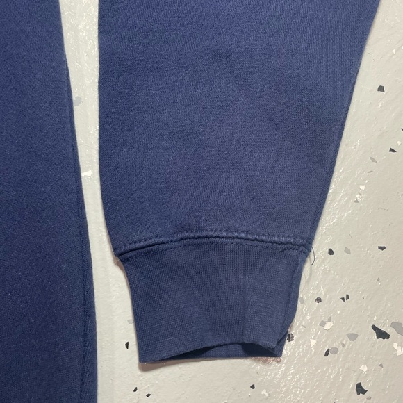 Vintage Y2k MGM Grand Las Vegas Pullover Sweatshirt / Crewneck Size Large - Picture 5 of 6